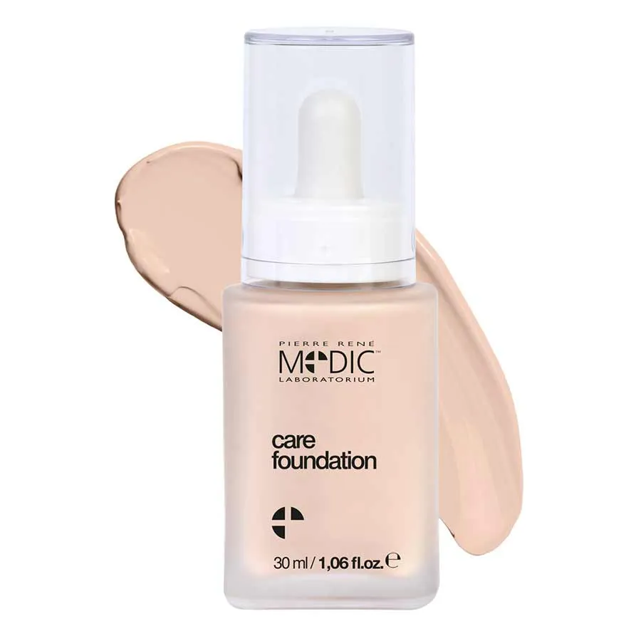 foto base de maquillaje con cuidado facial 01 medic laboratorium
