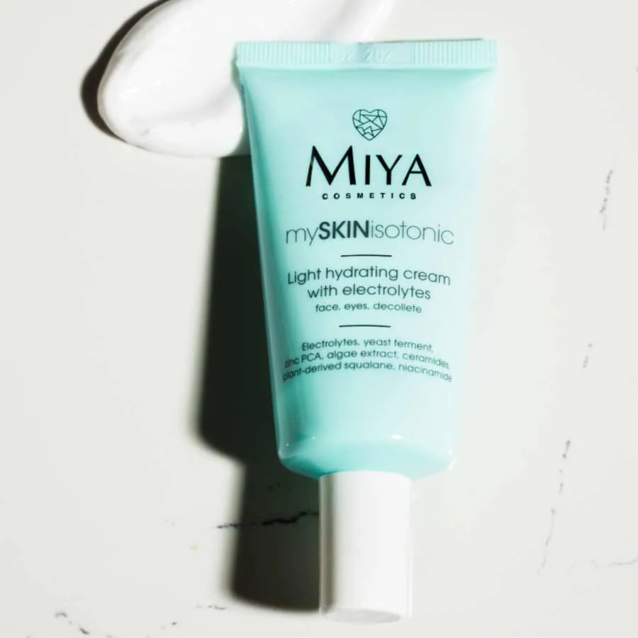 foto crema ligera con electrolitos myskinisotonic miya 2