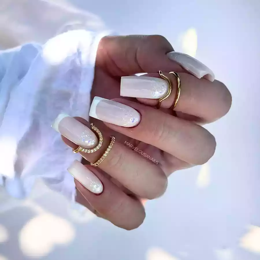 imagen guru manicura semipermanente 040 white cloud francesa glitter