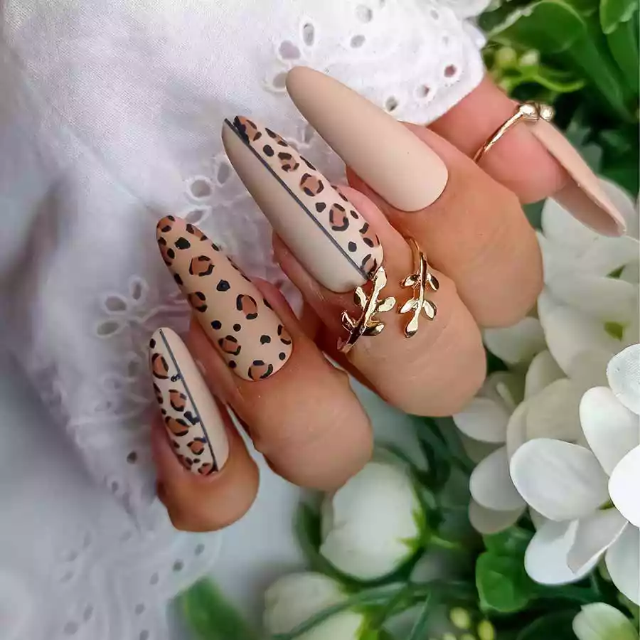 imagen guru manicura semipermanente 415 walnut charm animal