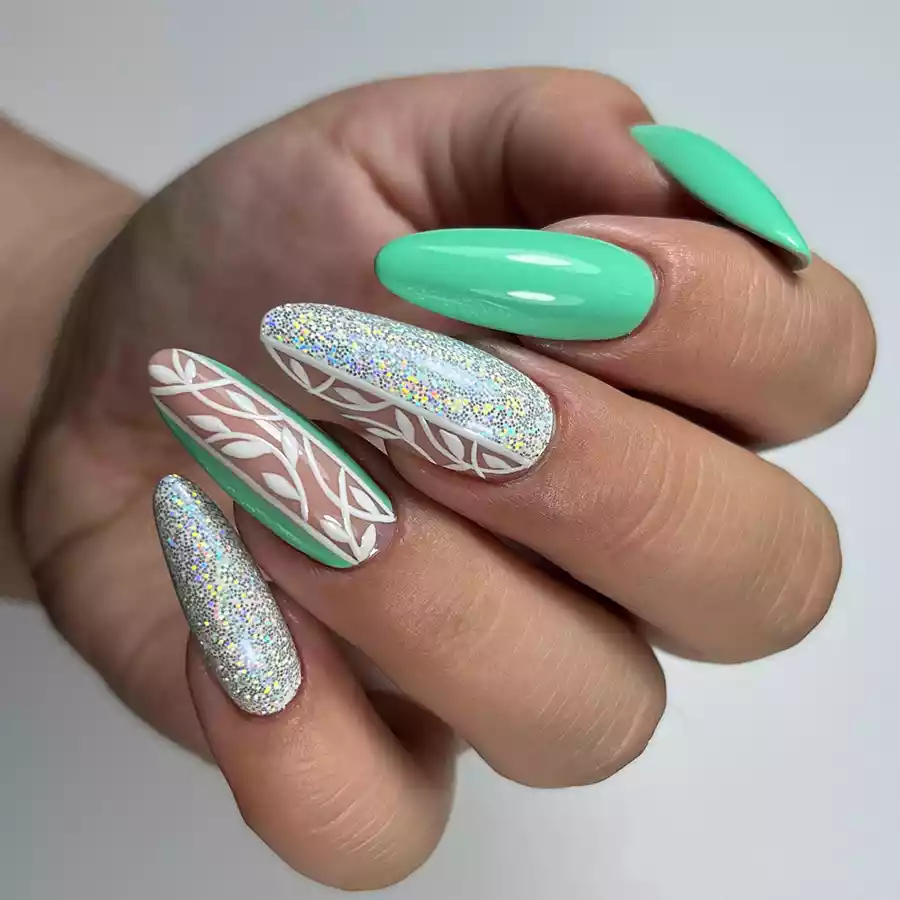imagen guru manicura semipermanente 725 emerald lagoon glitter